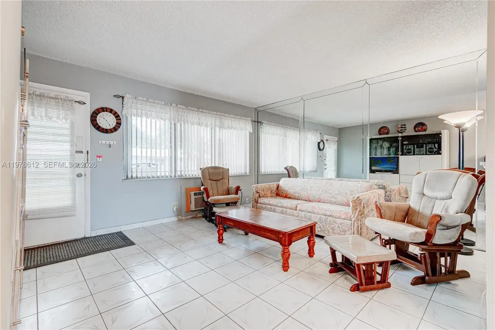 800 SW 10th Ter # 20T, Hallandale Beach FL 33009 photo 5