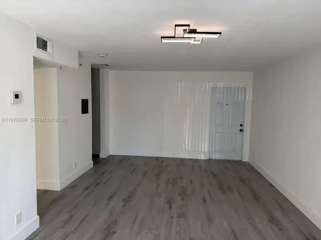 4271 NW 5th St # 129, Plantation FL 33317 photo 2