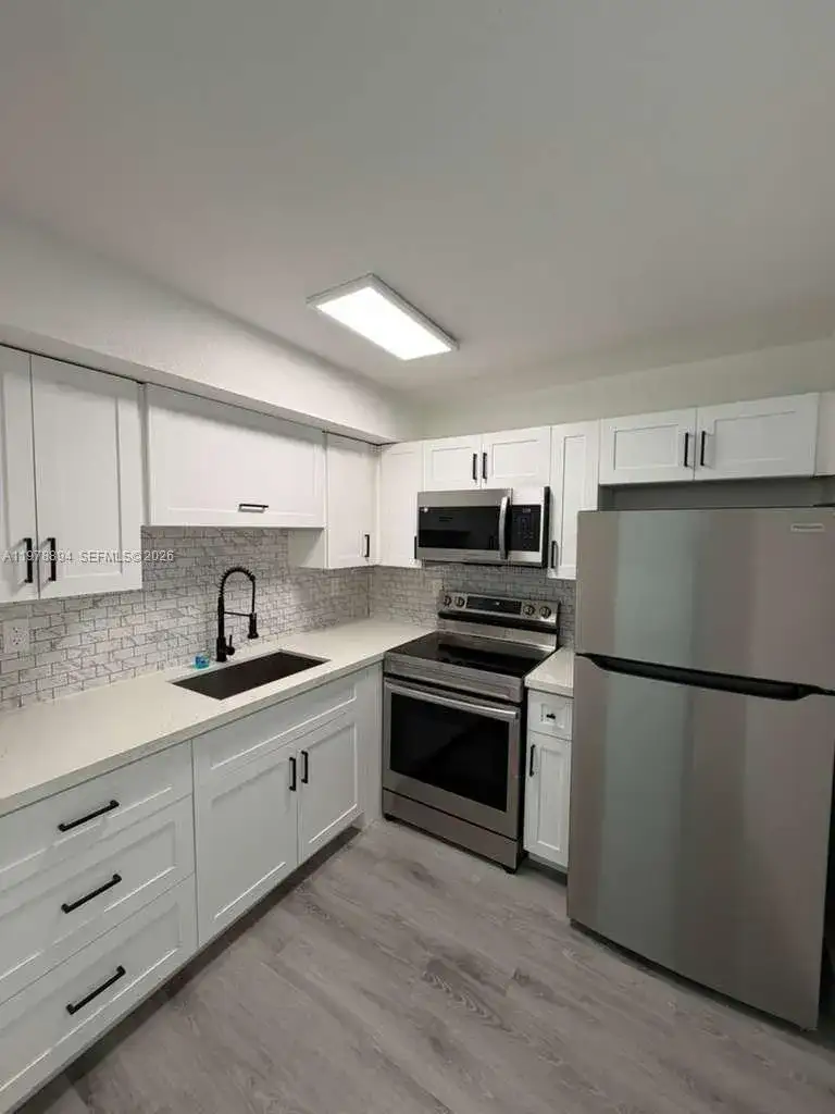 4271 NW 5th St # 129, Plantation FL 33317 photo 4