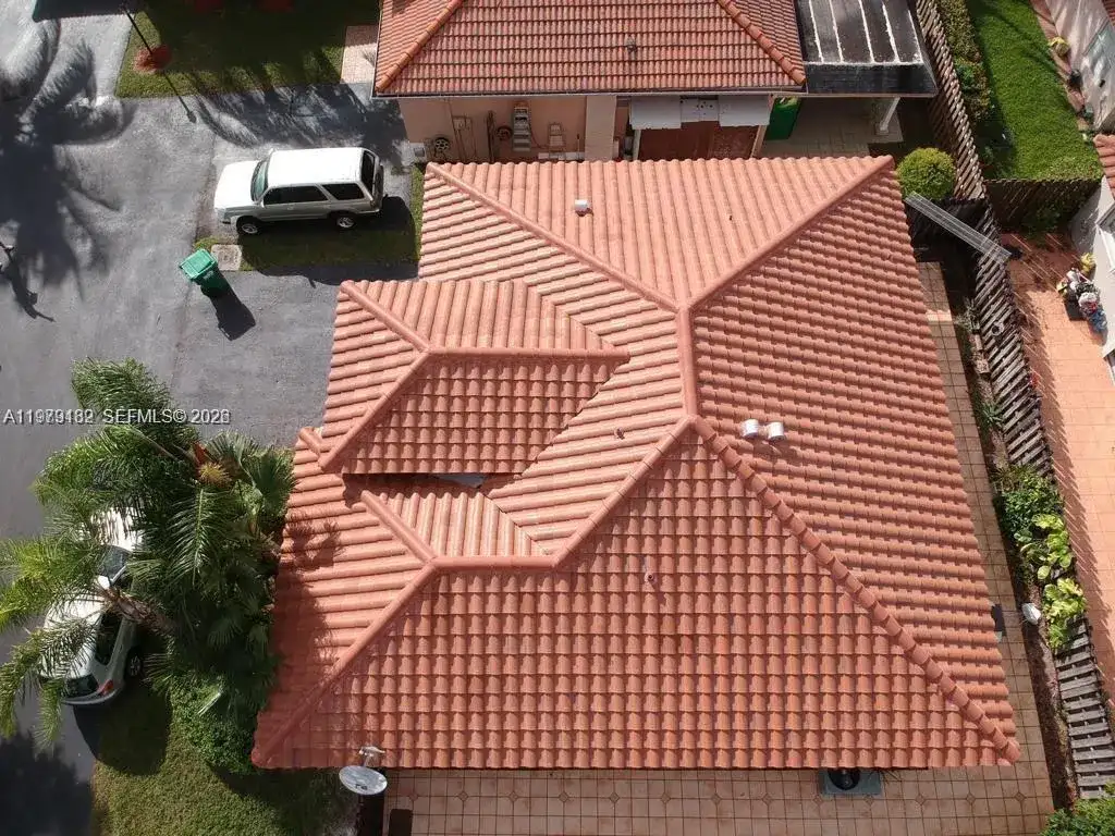 5758 NW 97th Pl # 0, Doral FL 33178 photo 4