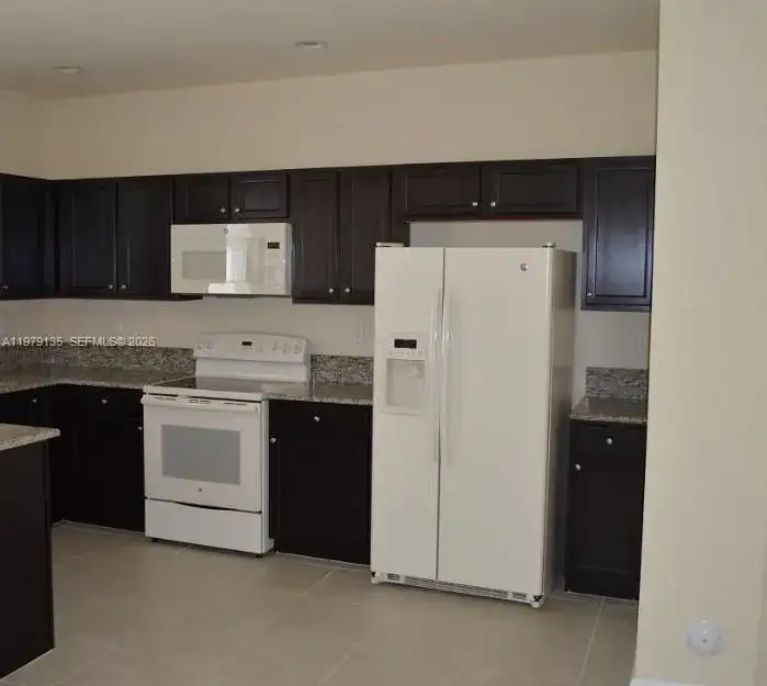 23868 SW 118th Ave, Homestead FL 33032 photo 3