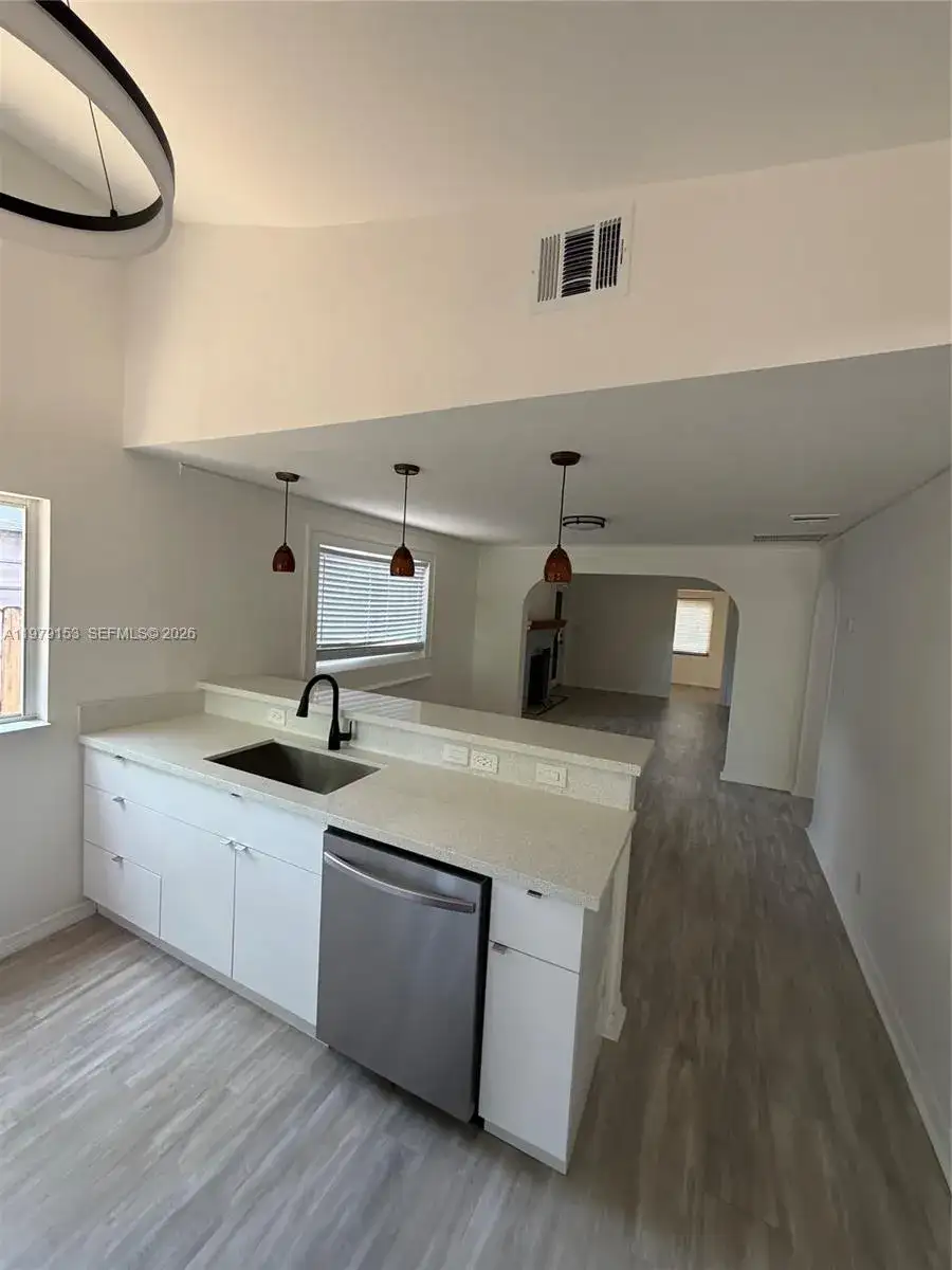 1640 Funston St, Hollywood FL 33020 photo 5