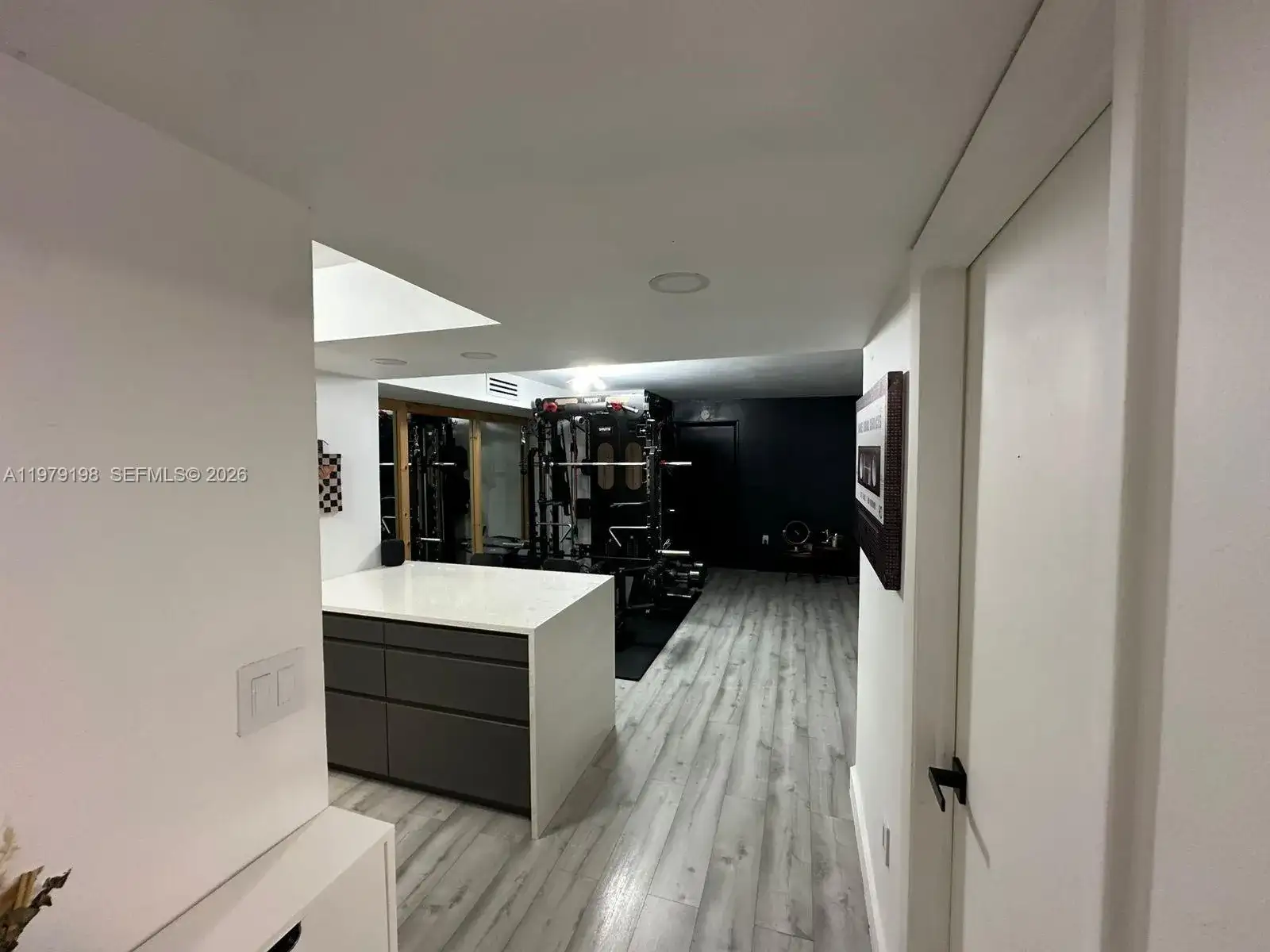 931 NE 199th St # 22, Miami FL 33179 photo 4