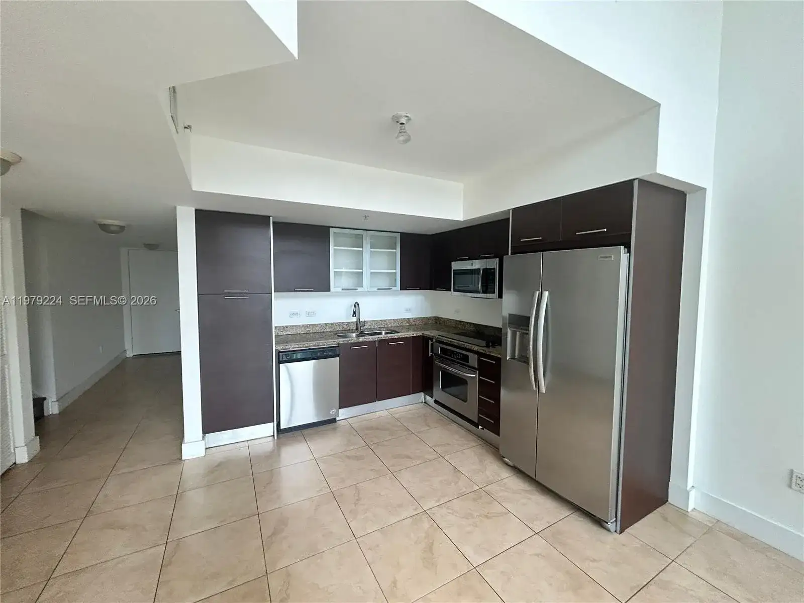 41 SE 5th St # 907, Miami FL 33131 photo 5