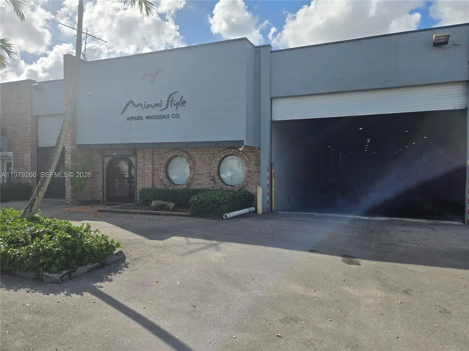 7480 NW 52nd St, Miami FL 33166 photo 4