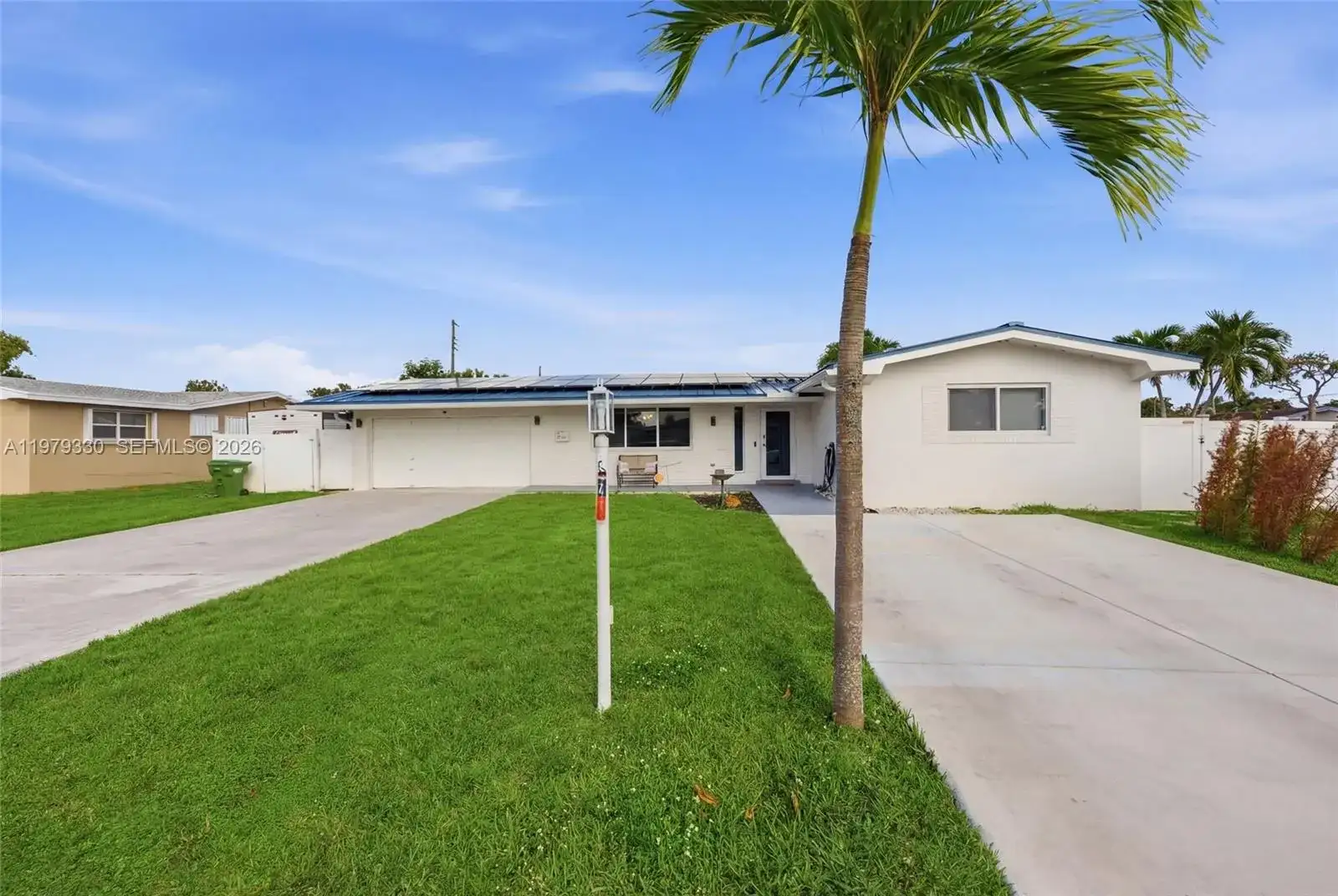 1101 NW 86th Ter, Pembroke Pines FL 33024 photo 3