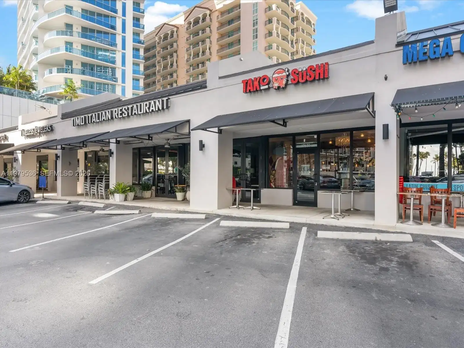 17632 Collins Ave, Sunny Isles Beach FL 33160 photo 2