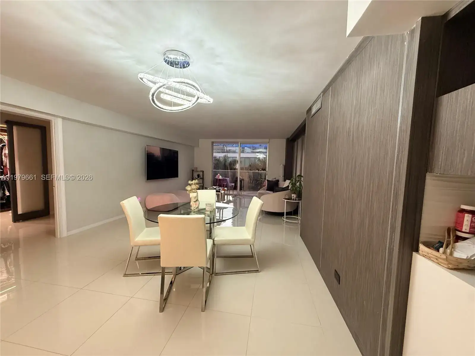 6039 Collins Ave # 635, Miami Beach FL 33140 photo 2