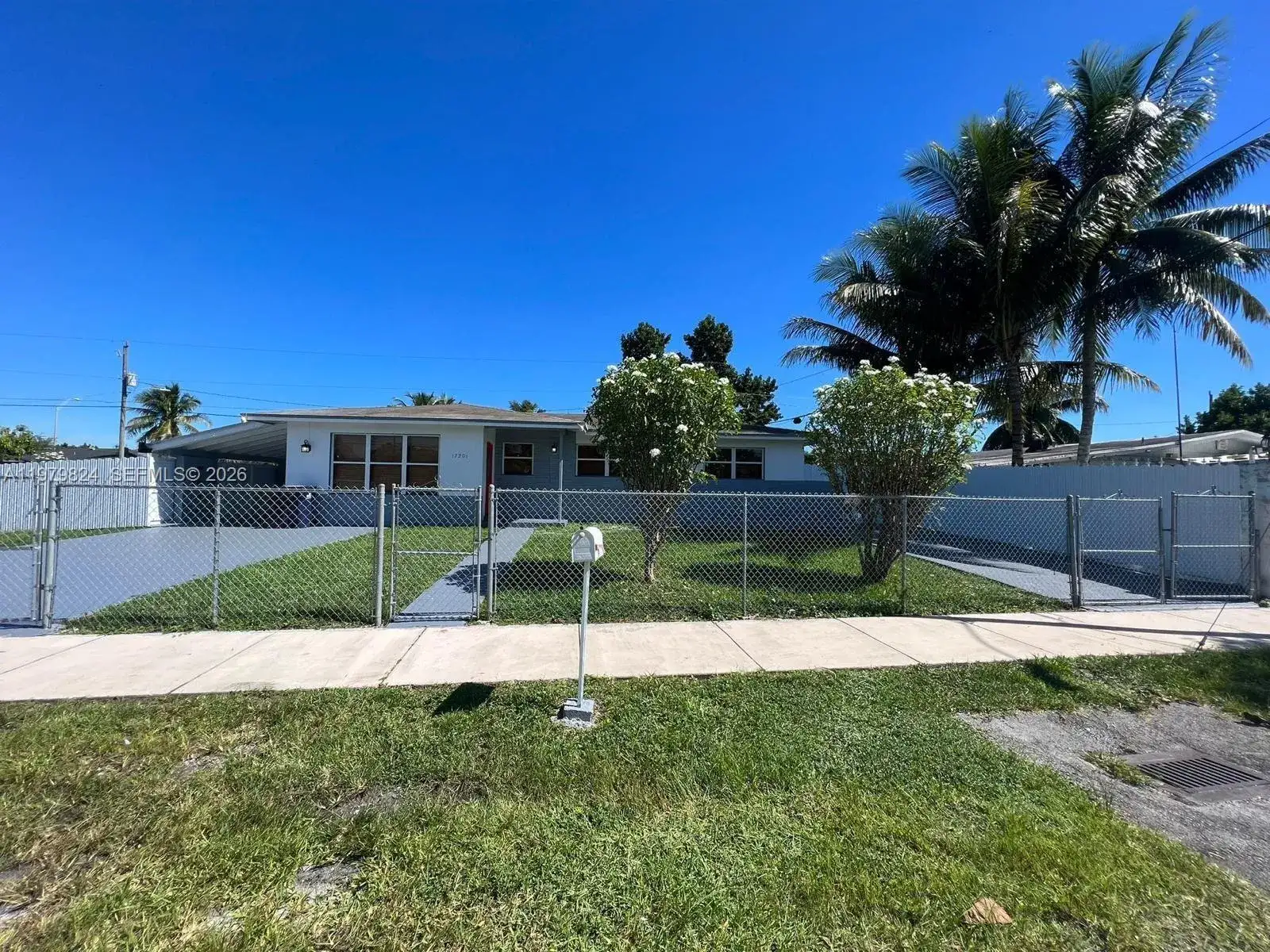 17201 SW 117th Ct, Miami FL 33177 photo 3
