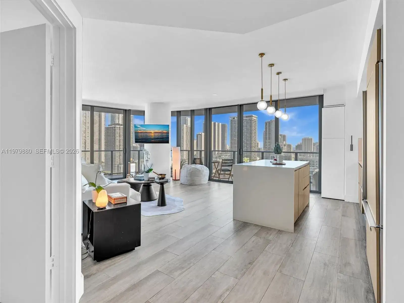 121 NE 34th St # 2104, Miami FL 33137 photo 4