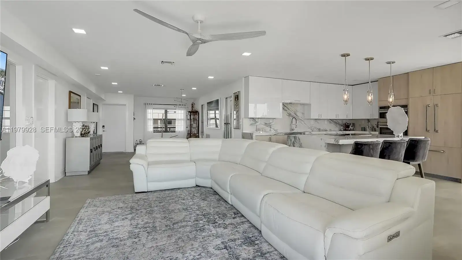 3100 NE 48th St, Fort Lauderdale FL 33308 photo 2