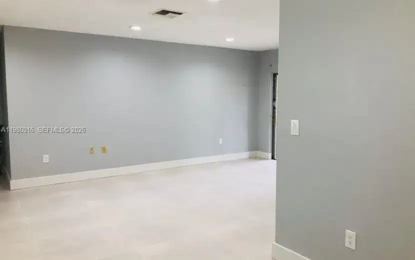 930 Benevento Ave # 930, Coral Gables FL 33146 photo 3