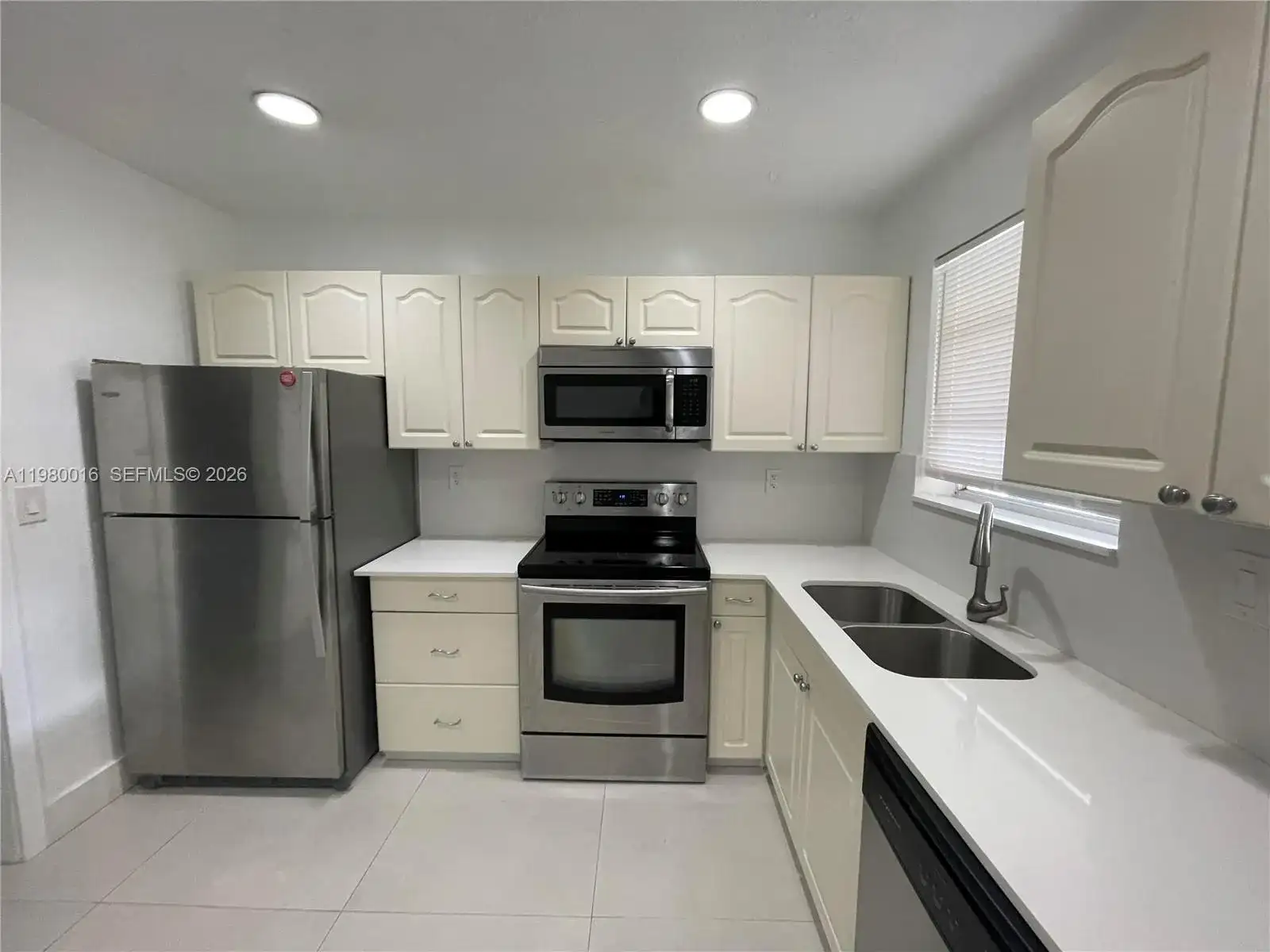 930 Benevento Ave # 930, Coral Gables FL 33146 photo 5