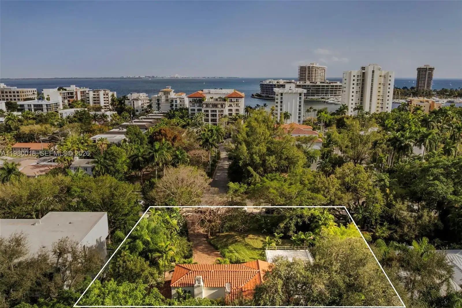 0-1645 S Bayshore Dr, Coconut Grove FL 33133 photo 2