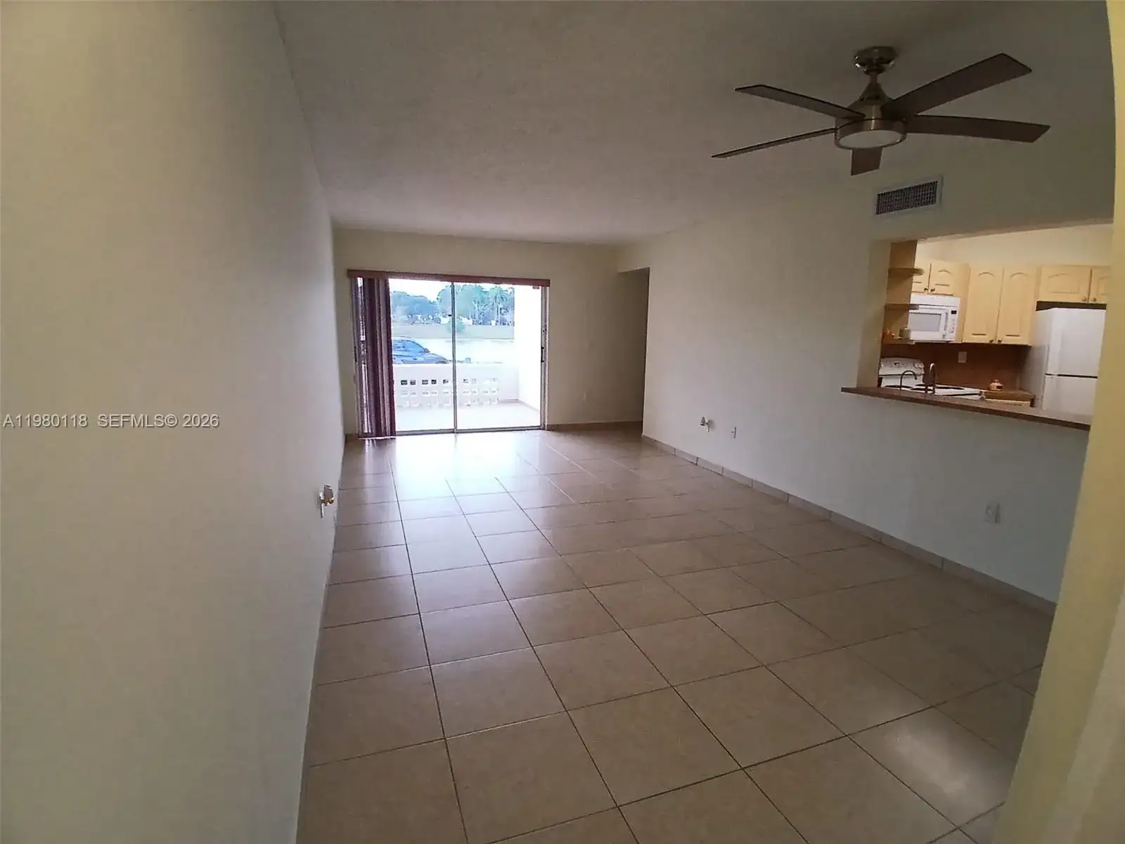9735 Fontainebleau Blvd # G106, Miami FL 33172 photo 5
