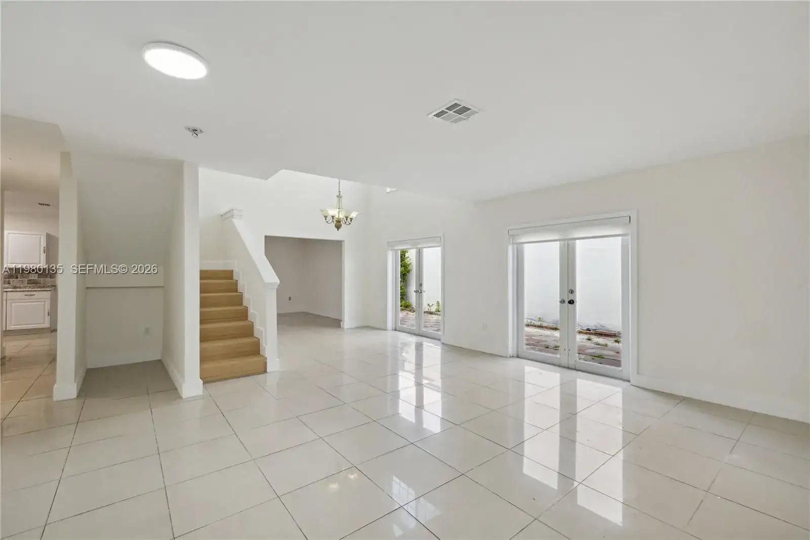 15131 SW 58th St, Miami FL 33193 photo 2