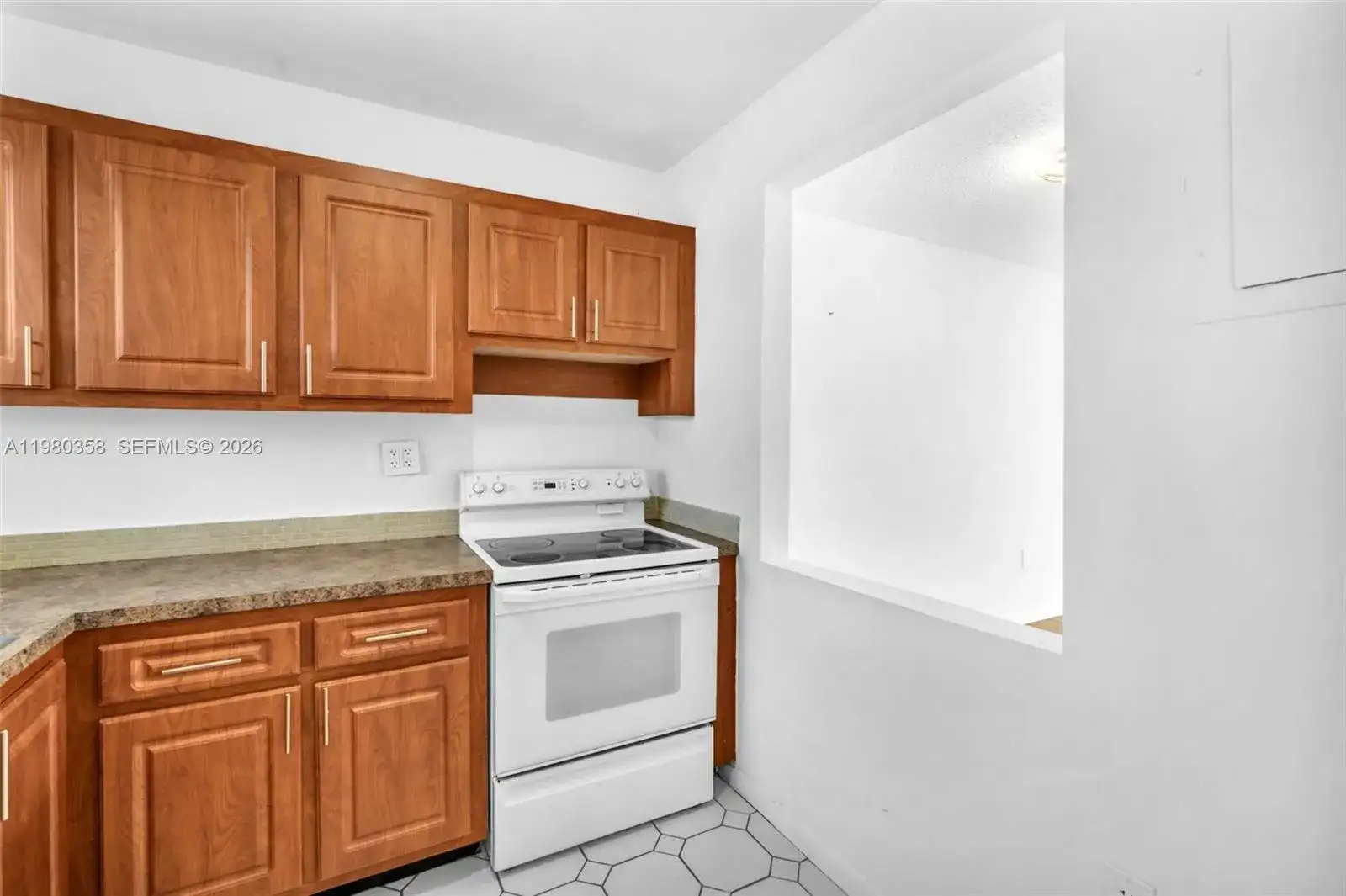 2720 N Pine Island Rd # 306, Sunrise FL 33322 photo 2