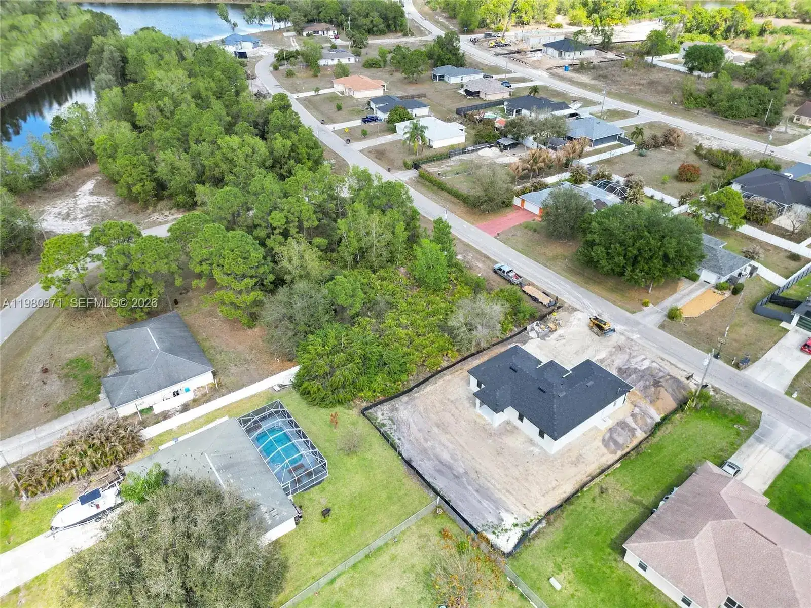 638 DAUPHINE AVE S, Lehigh Acres FL 33974 photo 5