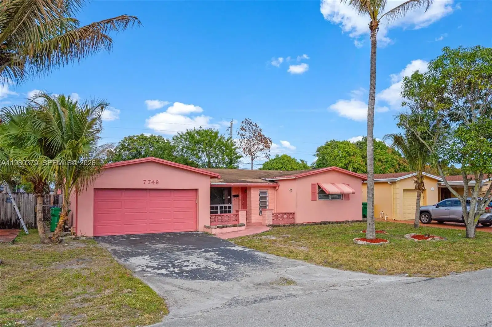 7749 Fairway Blvd, Miramar FL 33023 photo 3