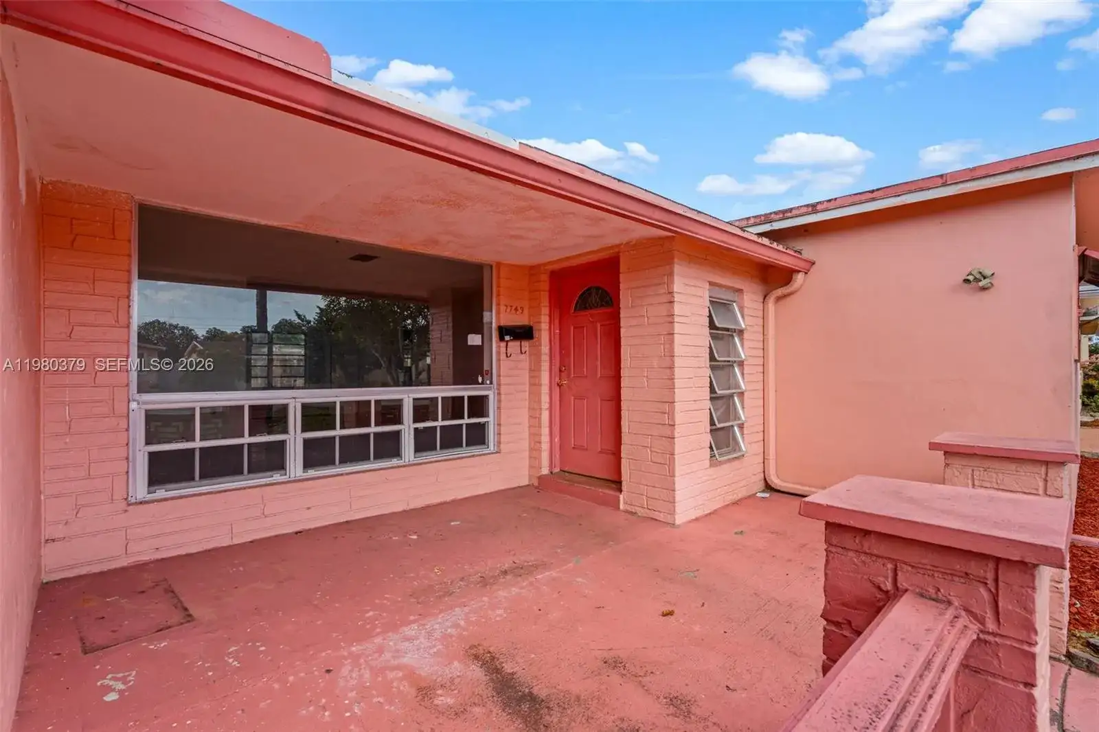 7749 Fairway Blvd, Miramar FL 33023 photo 5