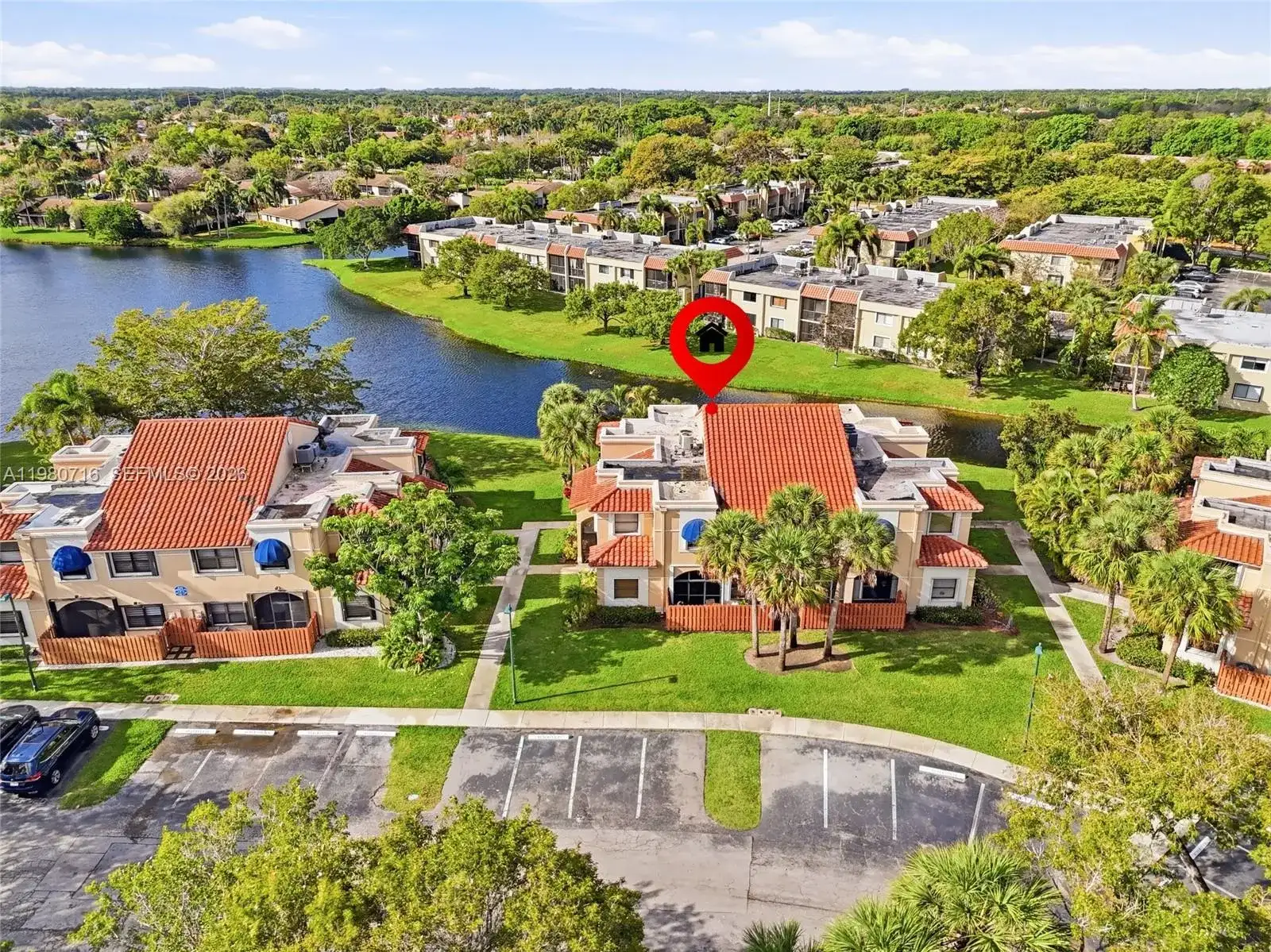567 Racquet Club Rd # 18, Weston FL 33326 photo 4