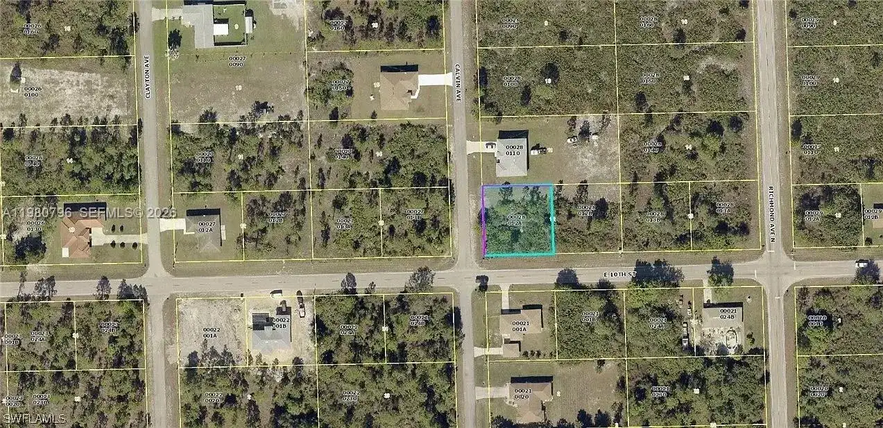 301 E 10TH ST 10TH ST, Lehigh Acres FL 33972 photo 2