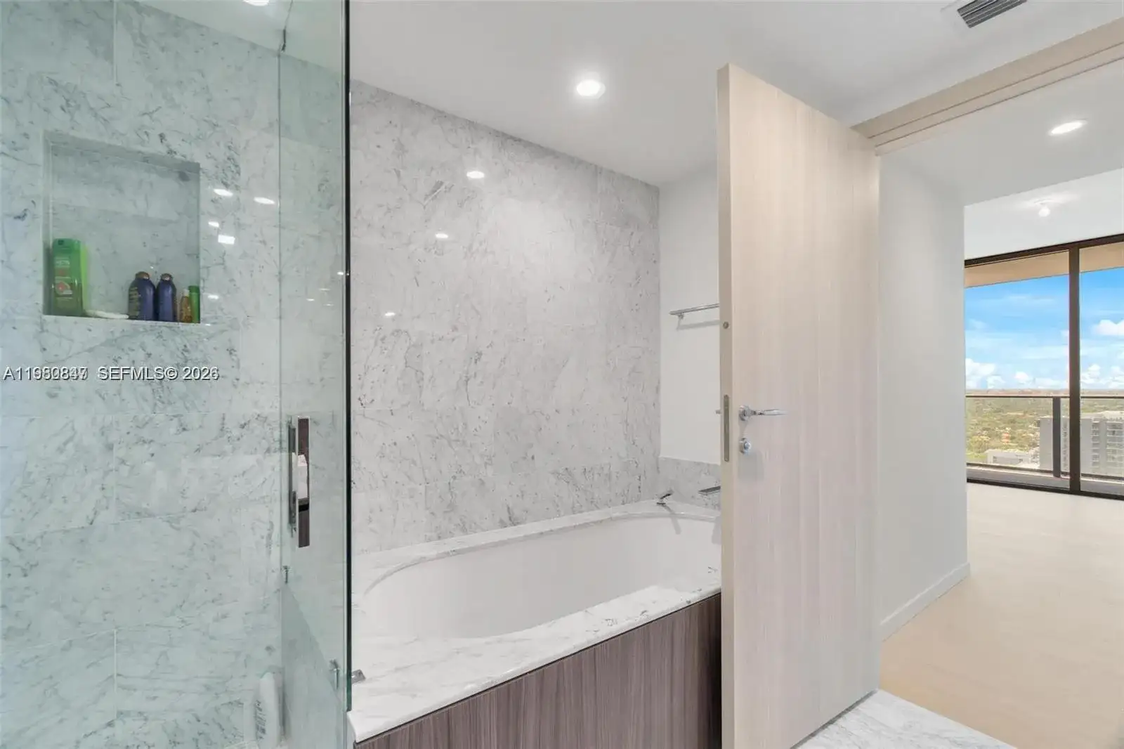 1000 Brickell Plz # 3310, Miami FL 33131 photo 4