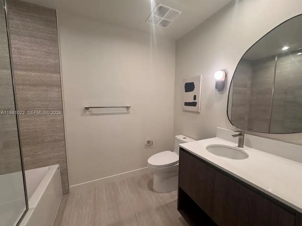 1611 SW 2nd Av # 306, Miami FL 33129 photo 5