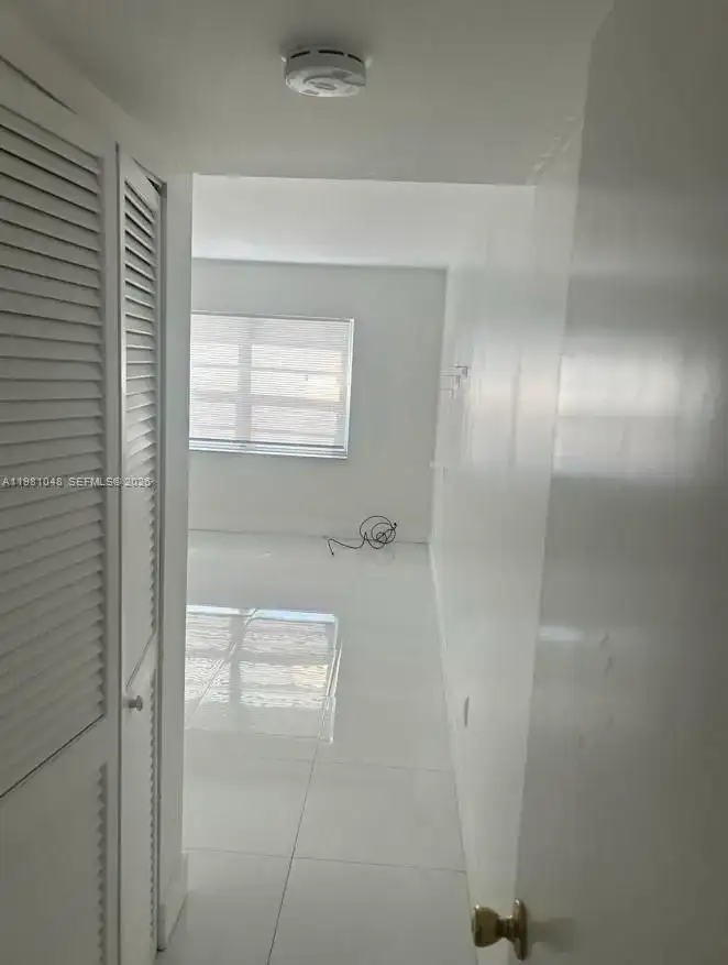 3048 E Sunrise Lakes Dr # 411, Sunrise FL 33322 photo 3