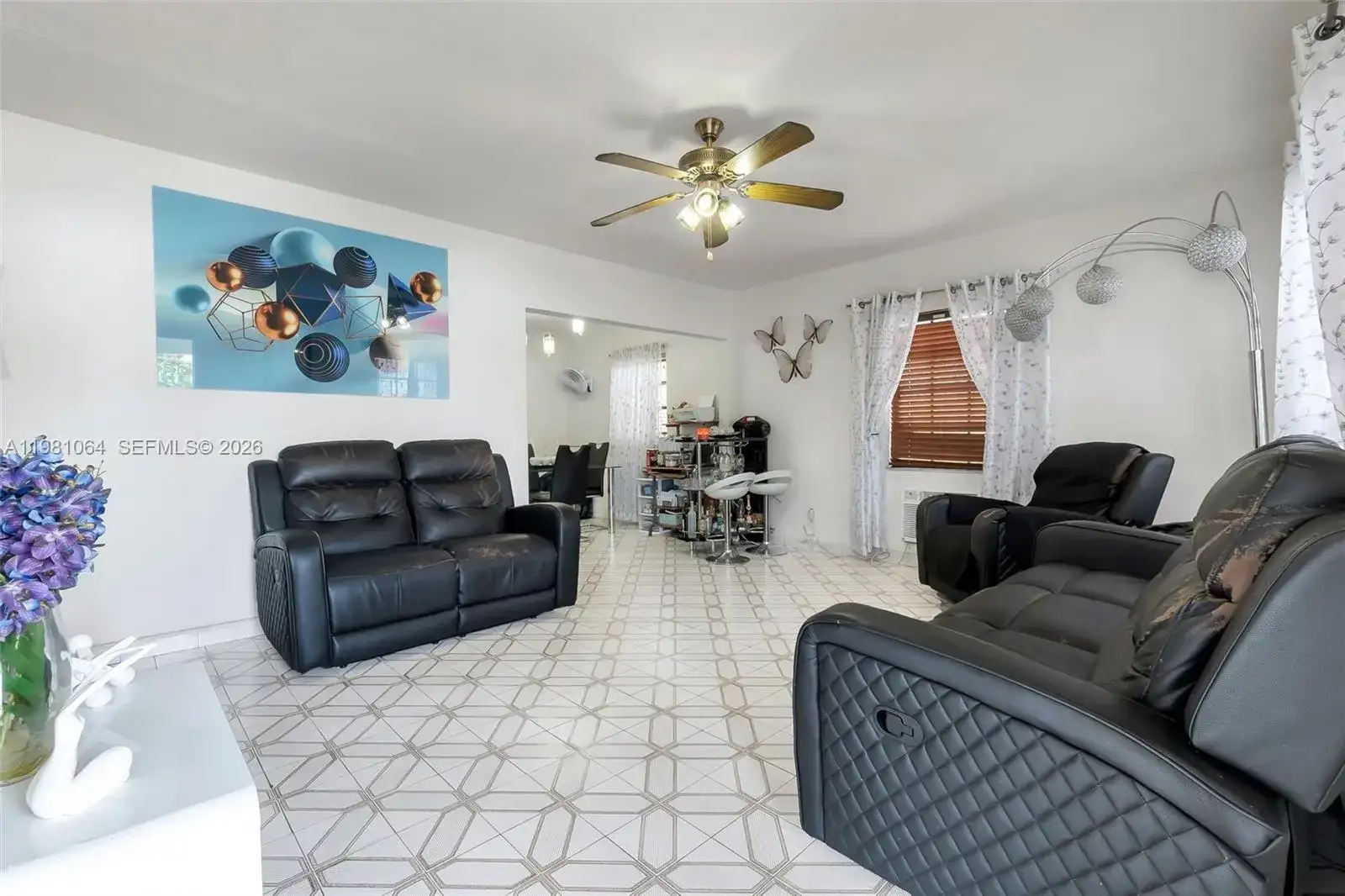 3250 NW 14th Ter, Miami FL 33125 photo 4