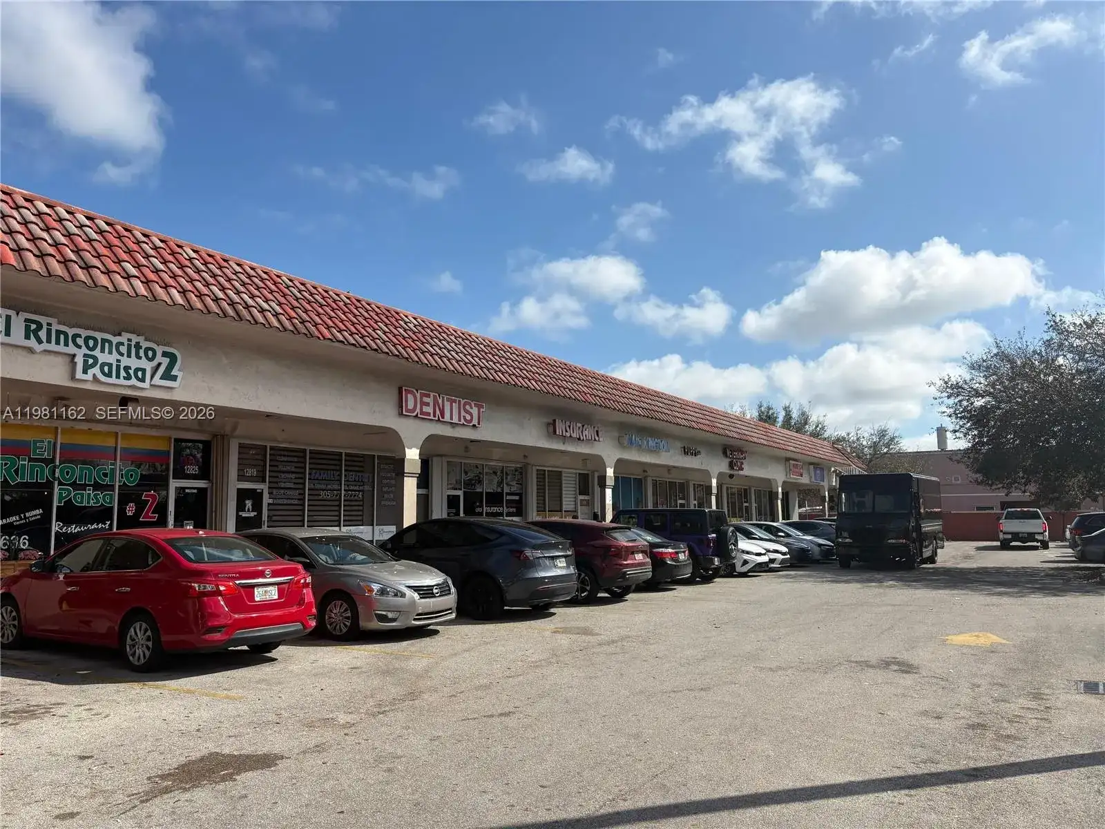 12801 SW 42nd St, Miami FL 33175 photo 2