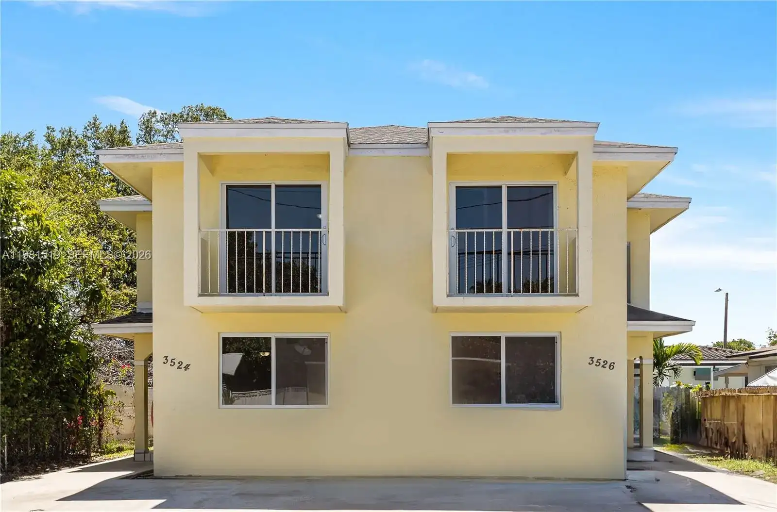 3524 NW 4th Ter, Miami FL 33125 photo 2