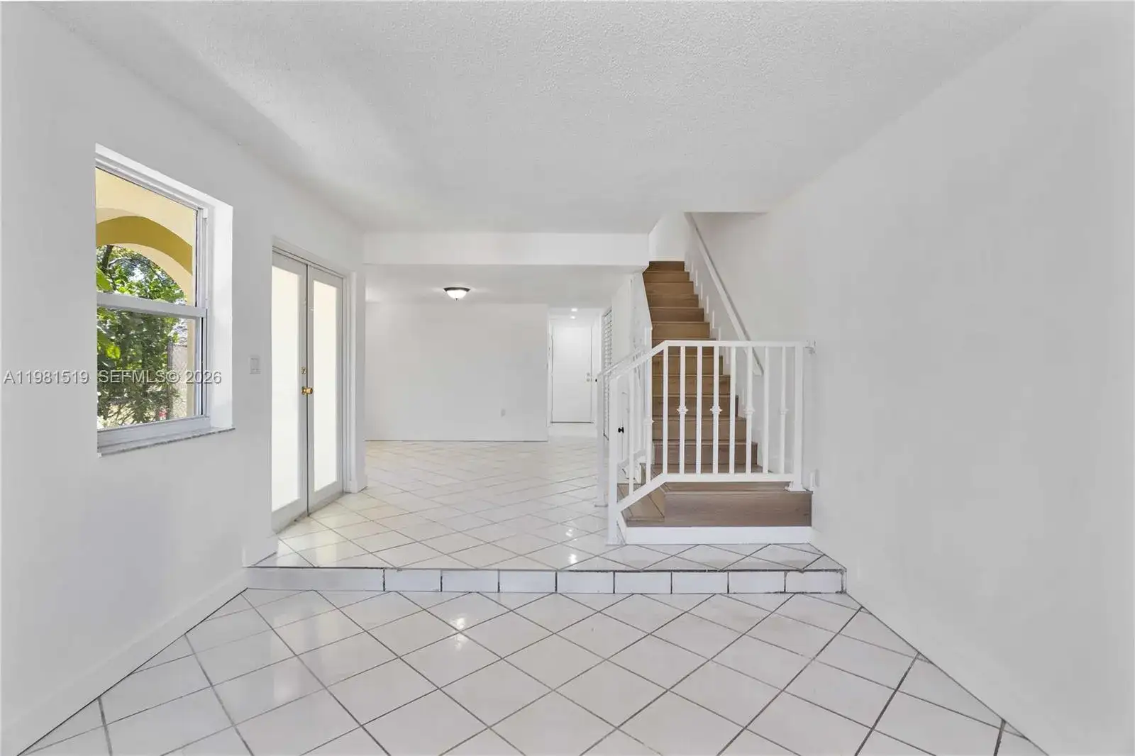 3524 NW 4th Ter, Miami FL 33125 photo 4