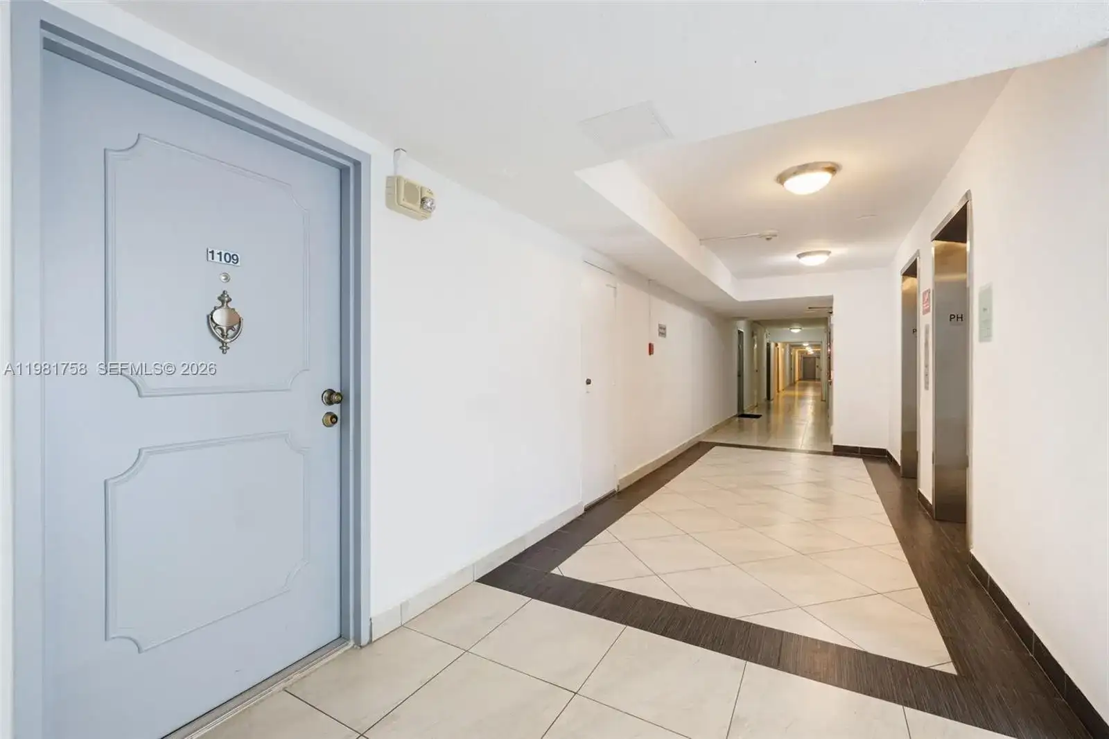 9273 Collins Ave # 1109, Surfside FL 33154 photo 3