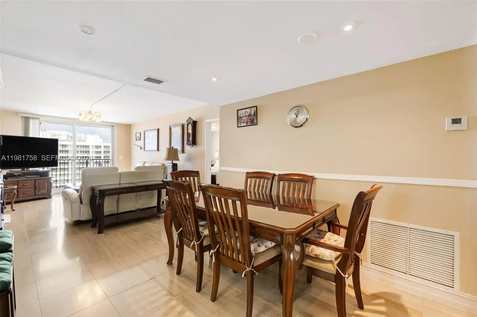 9273 Collins Ave # 1109, Surfside FL 33154 photo 4