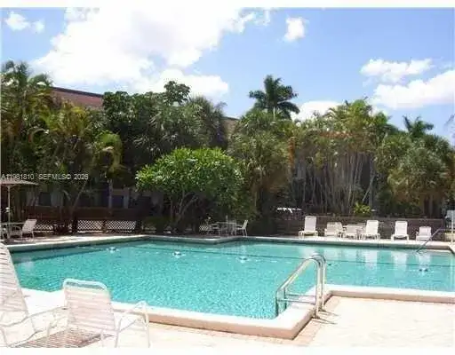 5530 NW 44th St # 411C, Lauderhill FL 33319 photo 2