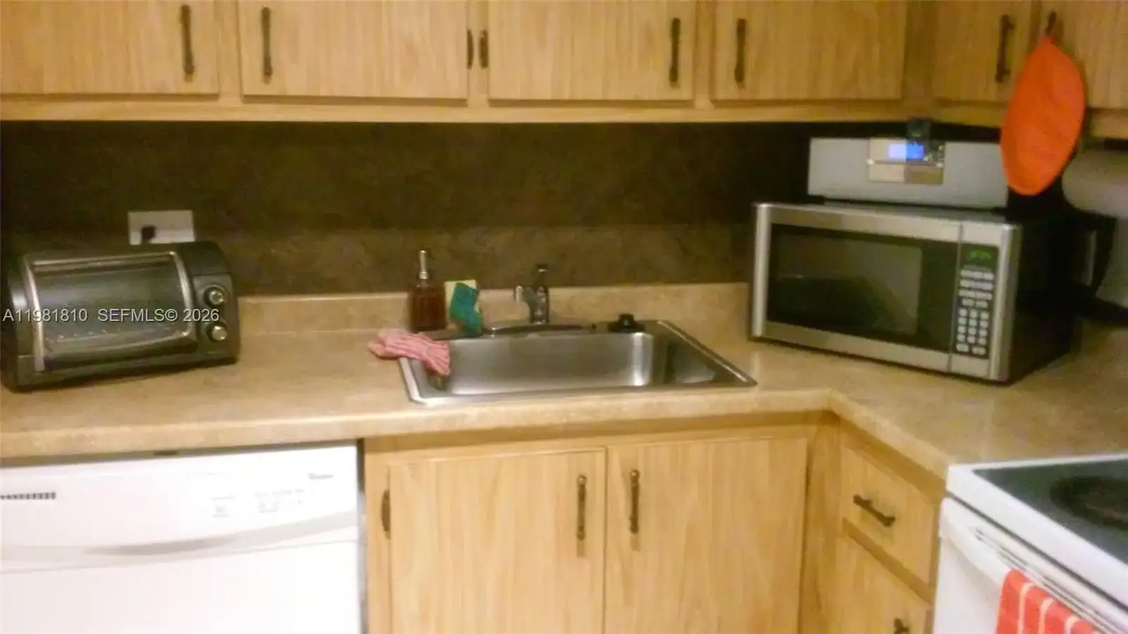 5530 NW 44th St # 411C, Lauderhill FL 33319 photo 4