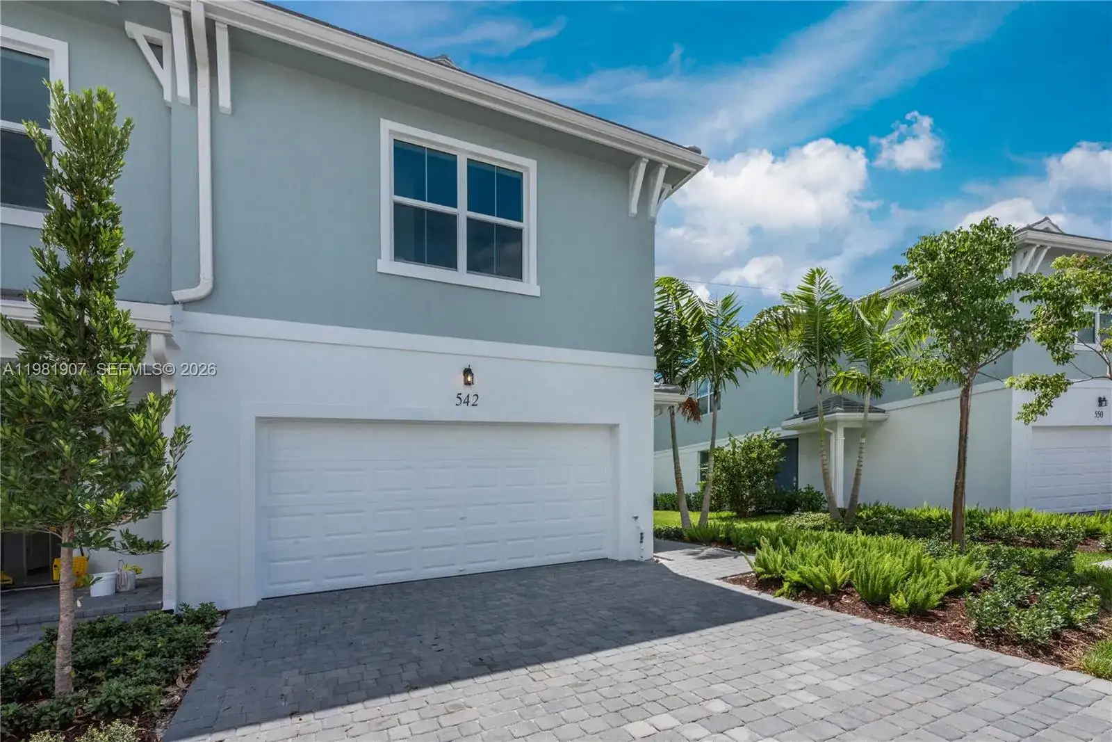 542 Parsons Way, Deerfield Beach FL 33442 photo 3