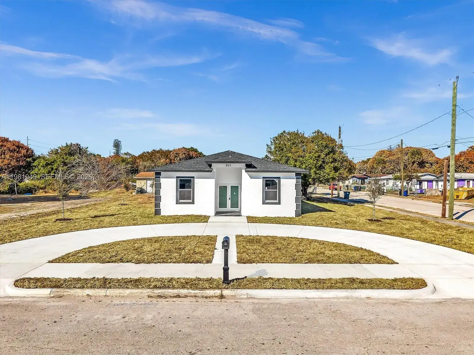 803 N 20th St, Fort Pierce FL 34950 photo 2