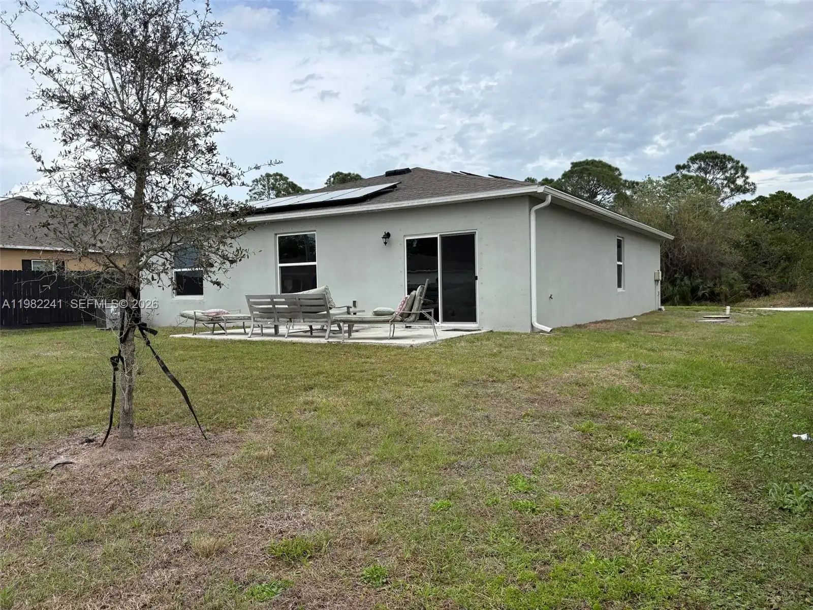 8065 97th Ave, Vero Beach FL 32967 photo 2