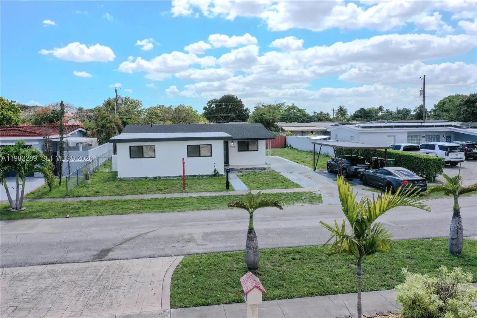 1014 W 66th St, Hialeah FL 33012 photo 2