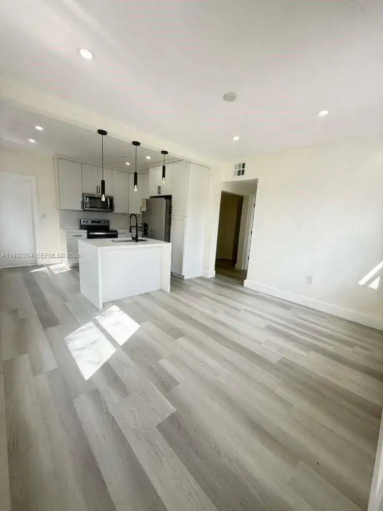 3515 NW 213th St, Miami Gardens FL 33056 photo 3