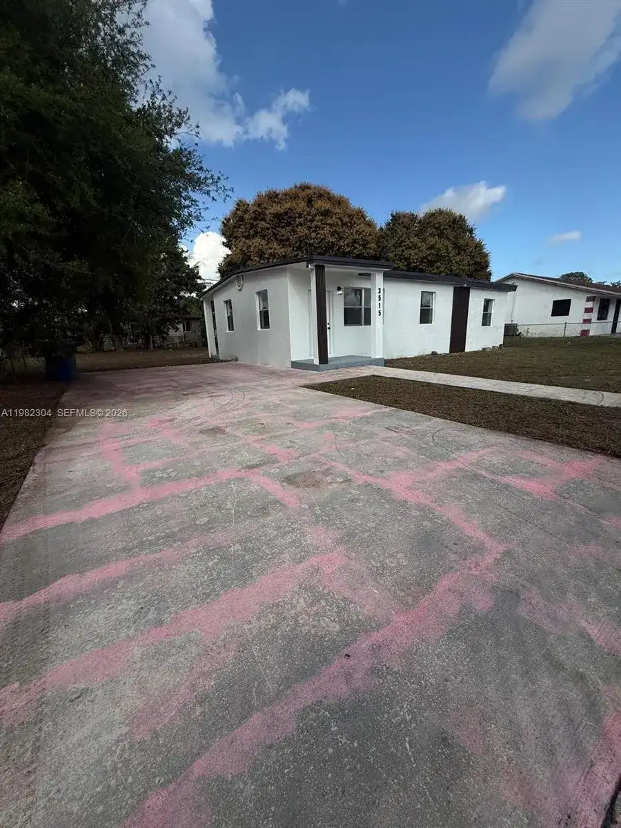 3515 NW 213th St, Miami Gardens FL 33056 photo 5