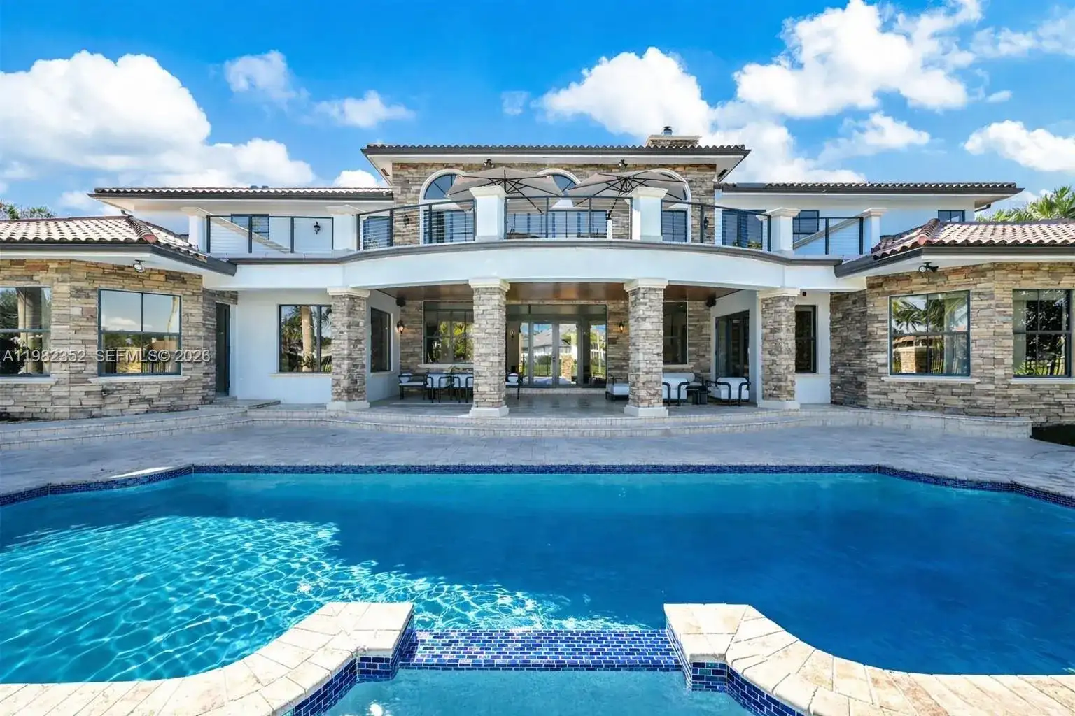 2905 Paddock Rd, Weston FL 33331 photo 3