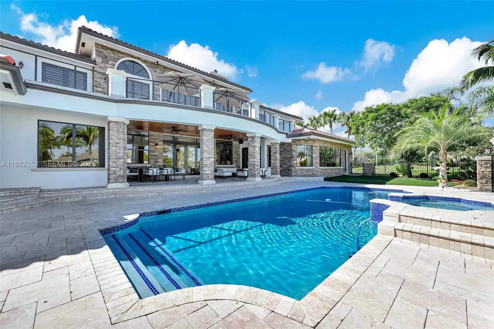2905 Paddock Rd, Weston FL 33331 photo 5