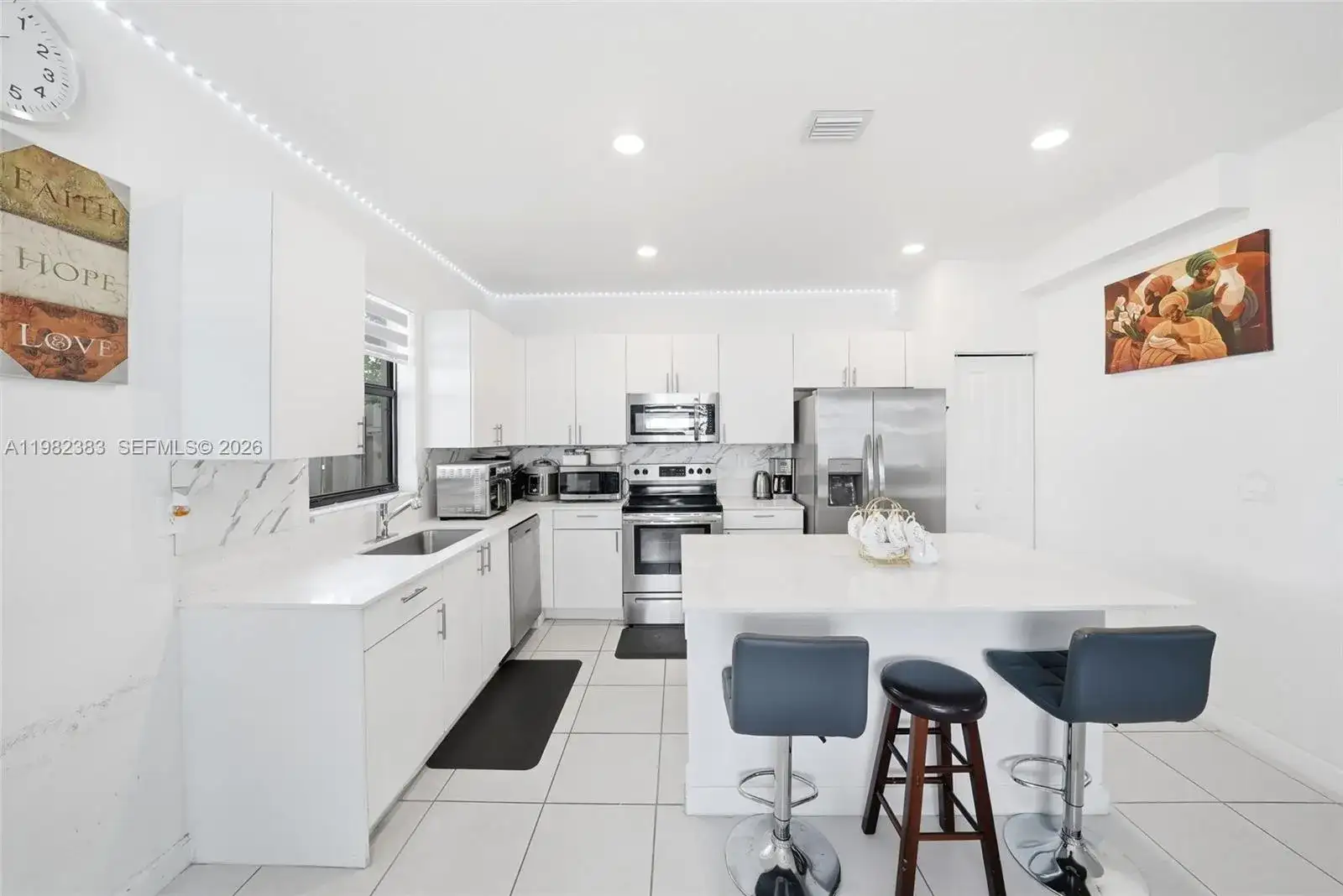 13091 SW 232nd Ln, Miami FL 33170 photo 3