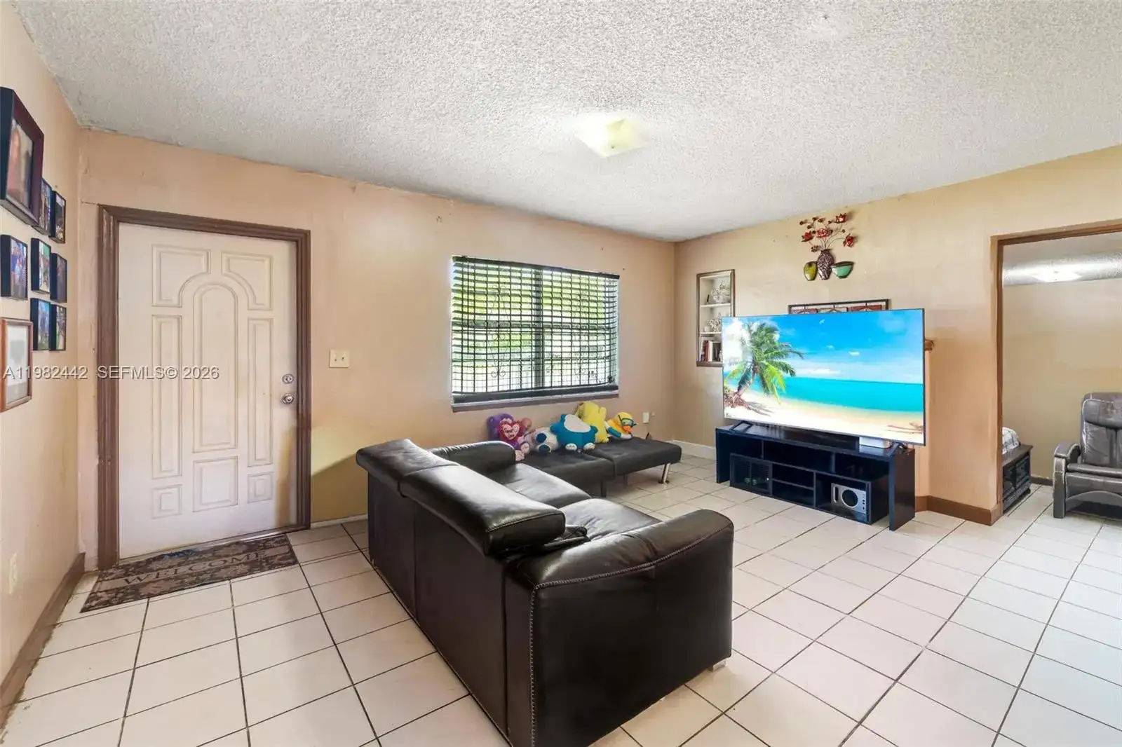 6223 NW Miami Pl, Miami FL 33150 photo 4