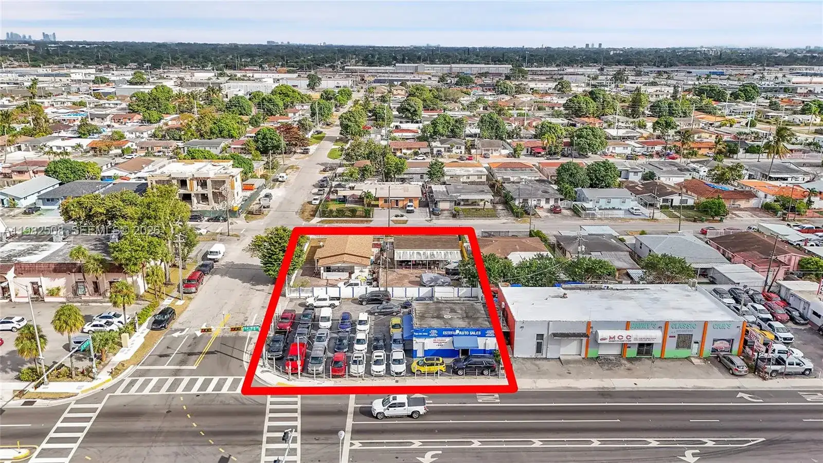 4265 E 8th Ave, Hialeah FL 33013 photo 4