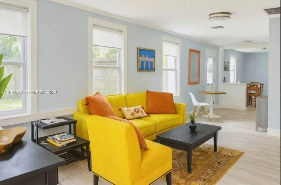 213 N E St, Lake Worth FL 33460 photo 4