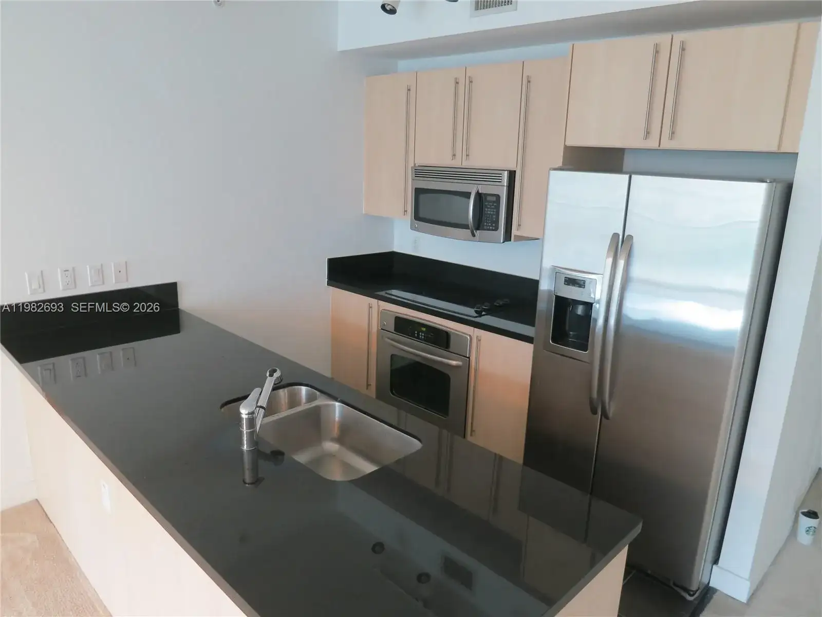 1111 SW 1 AV, Miami FL 33130 photo 3